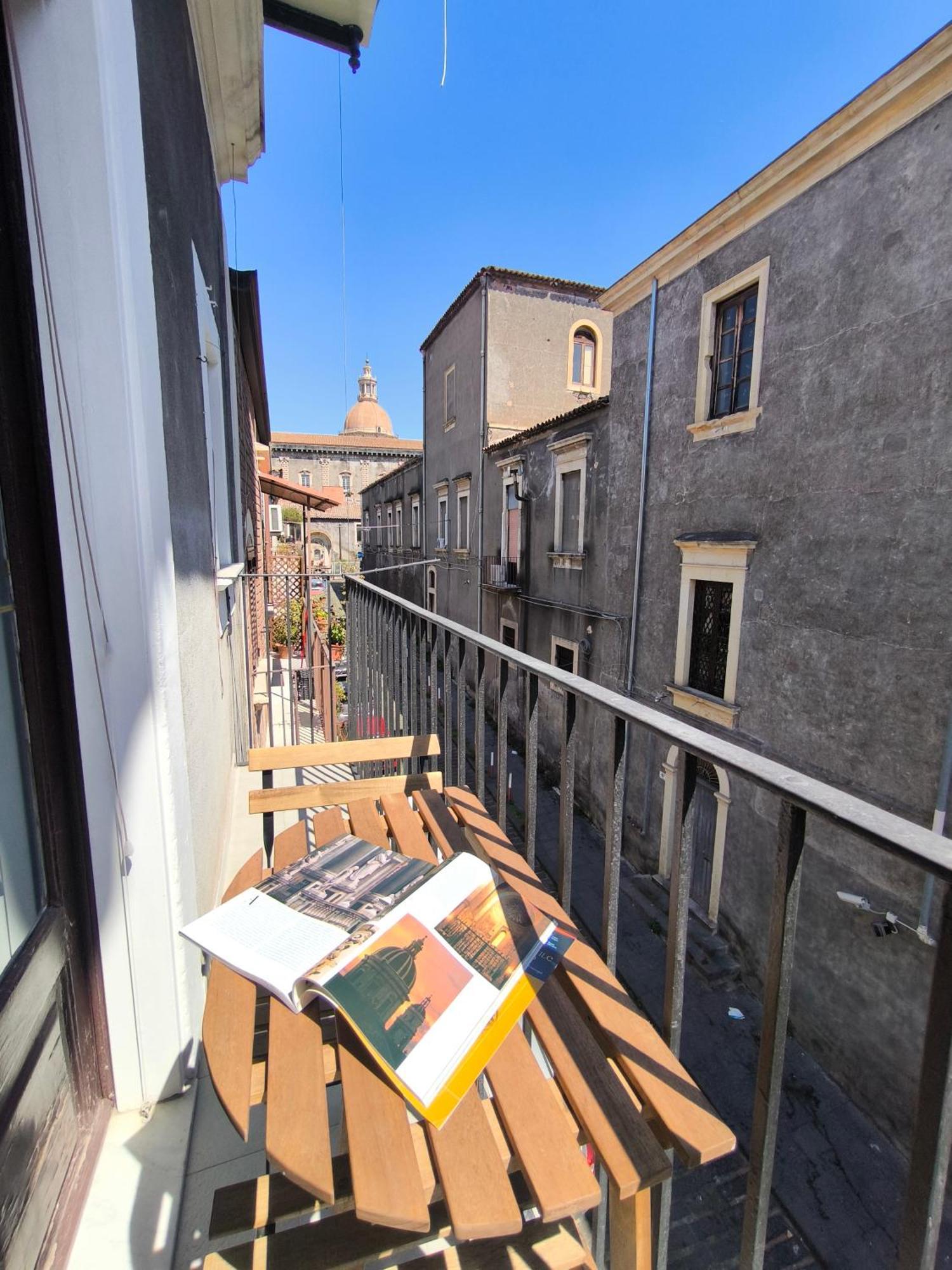 Bibihome Catania Appartamento In Centro Storico Exterior foto